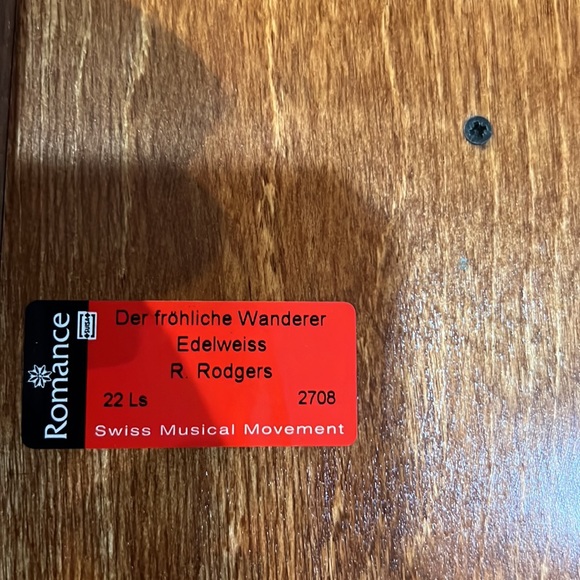 Romance Edekweiss R. Rodgers German Made Cuckoo Clock - Picture 5 of 9